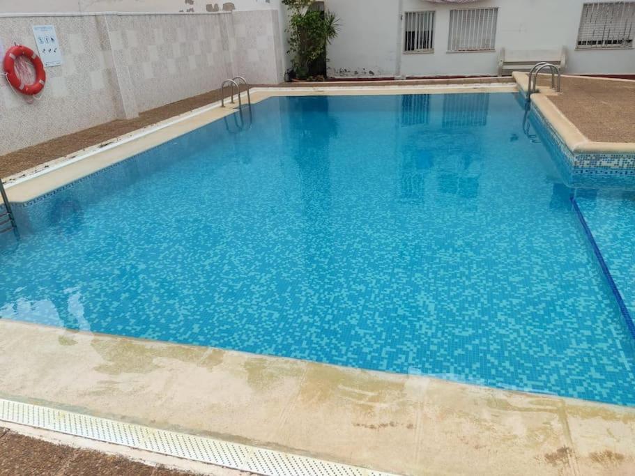 Acogedor Apartamento En La Playa Playa de Gandia Екстериор снимка